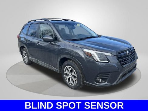 Certified 2024 Subaru Forester Premium image 4