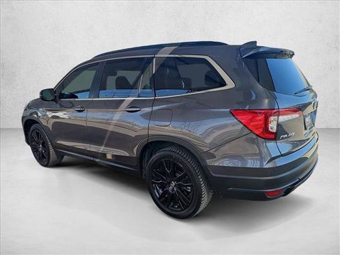 Used 2021 Honda Pilot Special Edition image 3