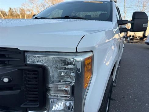 Used 2017 Ford F250 XL w/ Power Equipment Group image 37