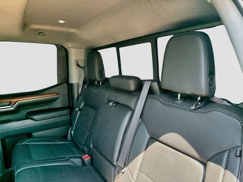 Used 2023 GMC Sierra 1500 Denali w/ Denali Reserve Package AWD/4WD image 25