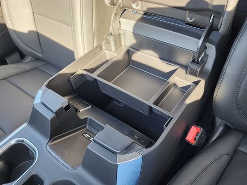 New 2026 GMC Sierra 1500 SLT w/ SLT Premium Plus Package image 33