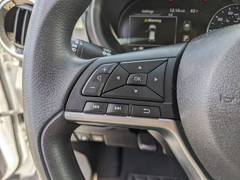 Used 2023 Nissan Kicks SV FWD image 30