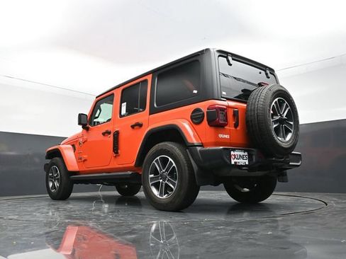 Used 2023 Jeep Wrangler Unlimited Sahara w/ LED Lighting Group AWD/4WD image 52
