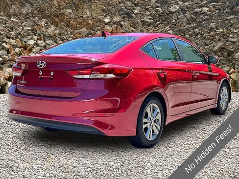 Used 2017 Hyundai Elantra SE w/ SE A/T Tech Package 03 FWD image 2