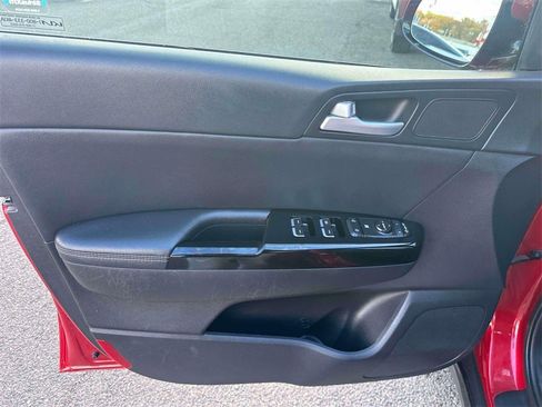 Used 2022 Kia Sportage Nightfall Edition w/ Nighfall AWD Premium Package image 16