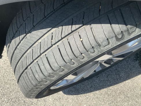 Used 2018 GMC Terrain SLT w/ Preferred Package FWD image 15