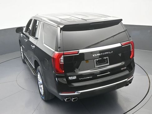 Used 2025 GMC Yukon Denali AWD/4WD image 56