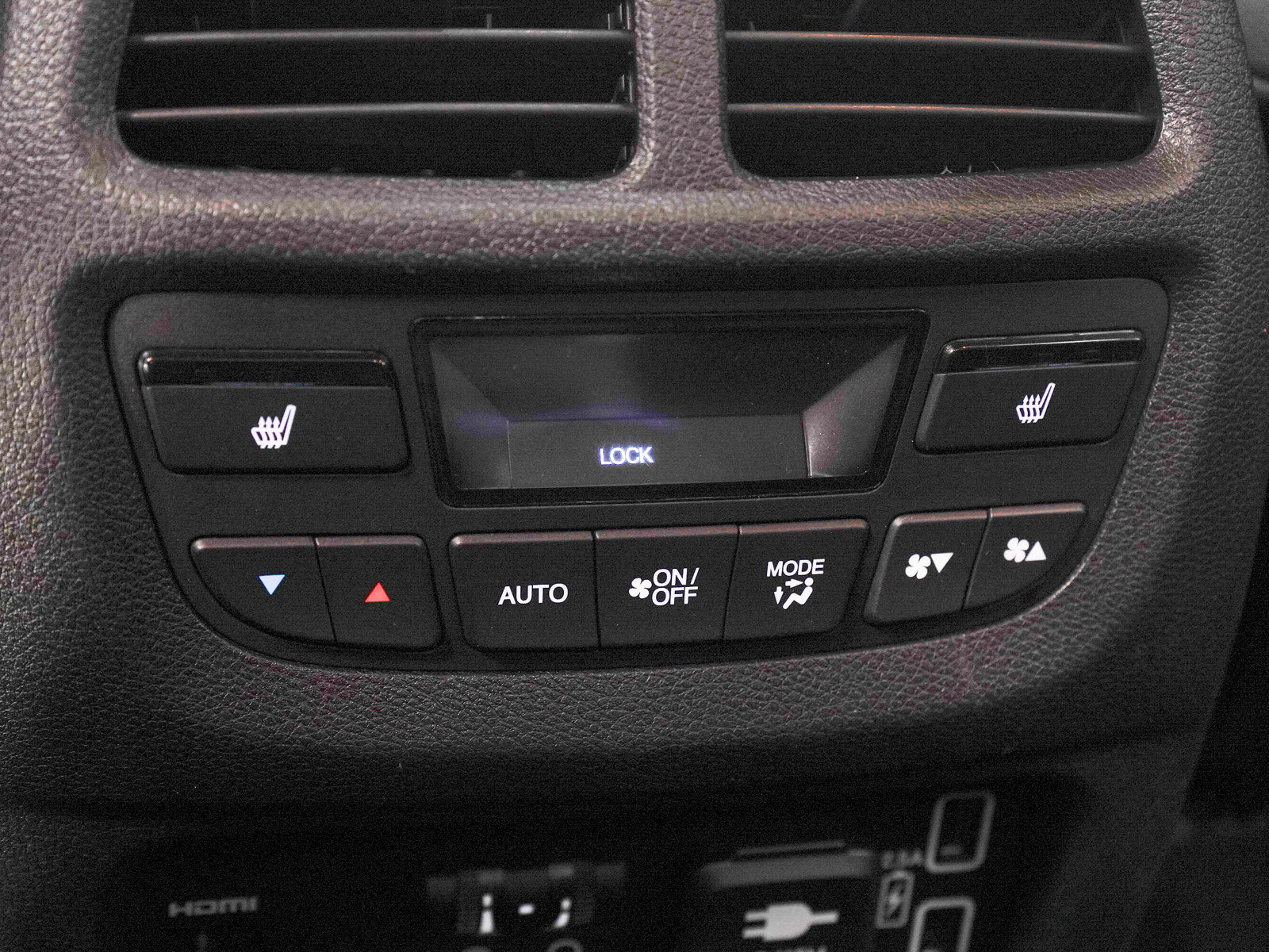 Used 2019 Honda Pilot Touring image 17