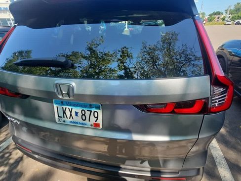 Used 2024 Honda CR-V EX-L image 6