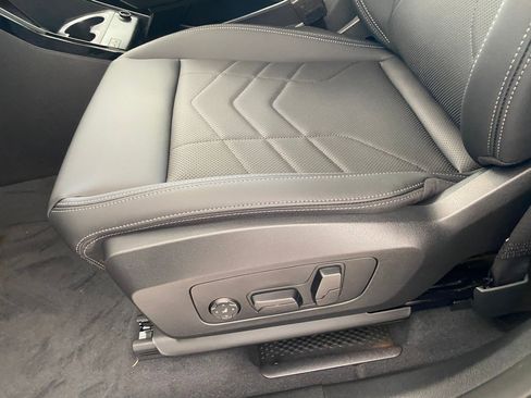 New 2026 BMW X1 xDrive28i w/ Convenience Package AWD/4WD image 13