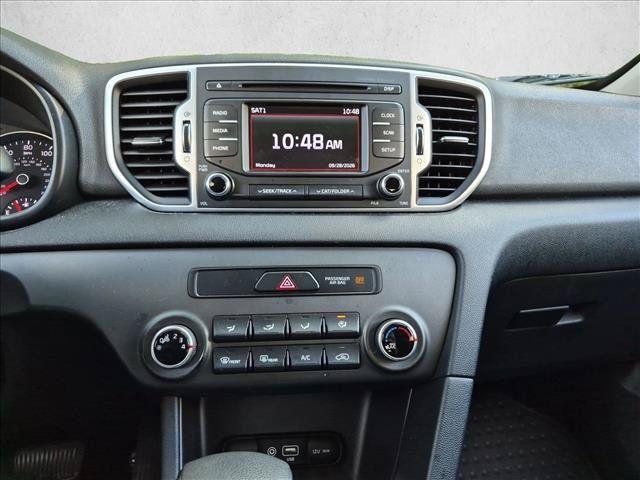 Used 2019 Kia Sportage LX AWD/4WD image 12