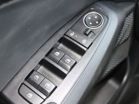 Used 2025 Kia Seltos S image 47