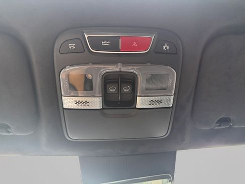 Used 2025 Land Rover Defender 130 S AWD/4WD image 30