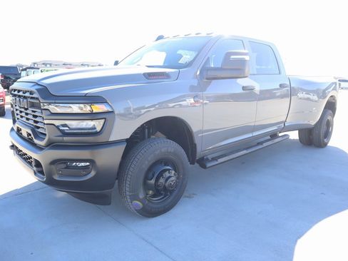 New 2026 RAM 3500 Tradesman image 10