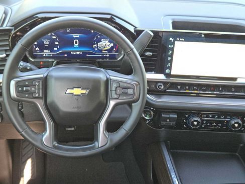 Certified 2024 Chevrolet Silverado 2500 High Country w/ High Country Premium Package AWD/4WD image 27
