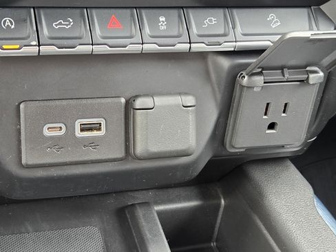 Used 2020 GMC Sierra 1500 SLT w/ SLT Premium Plus Package image 24