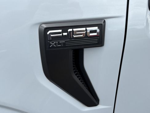 Used 2022 Ford F150 XLT w/ Equipment Group 302A High AWD/4WD image 28