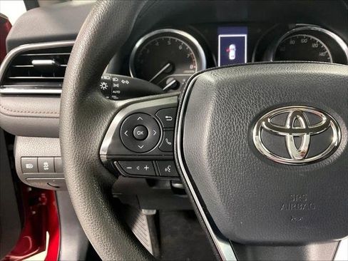 Used 2020 Toyota Camry LE w/ Convenience Package image 22