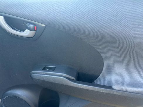 Used 2013 Honda Fit image 13