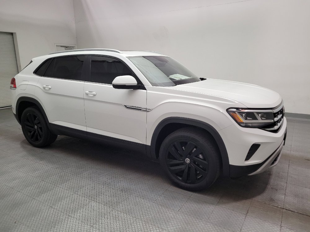 Used 2022 Volkswagen Atlas Cross Sport SE FWD image 11