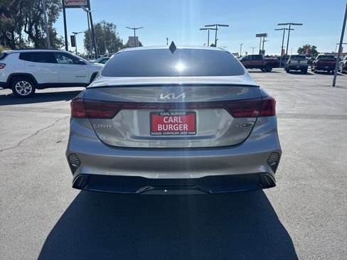 Used 2024 Kia Forte GT-Line w/ GT-Line Premium Package image 6