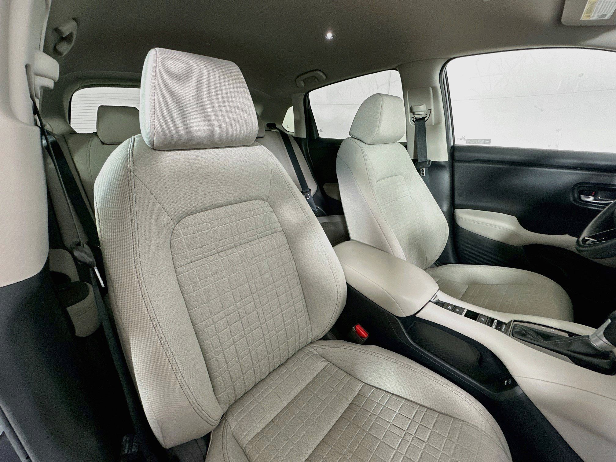 Used 2024 Honda HR-V LX image 25