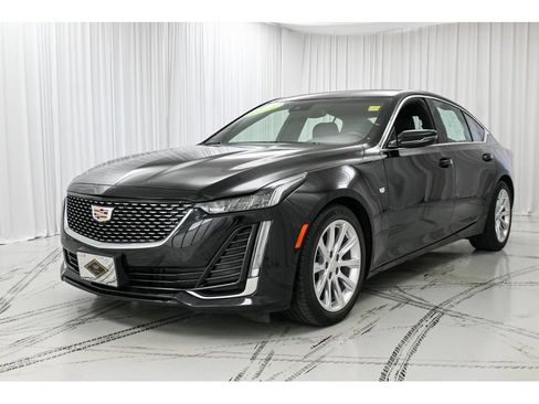 Certified 2021 Cadillac CT5 Luxury w/ Cold Weather Package RWD image 4