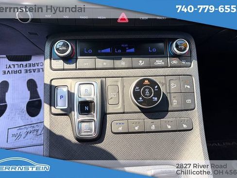 Used 2024 Hyundai Palisade Limited AWD/4WD image 21