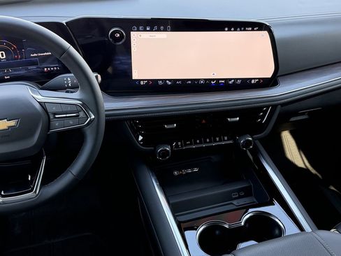 New 2026 Chevrolet Suburban Premier w/ Sun And Tow Package RWD image 15