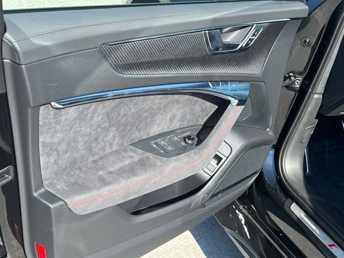 New 2026 Audi RS 6 performance image 10