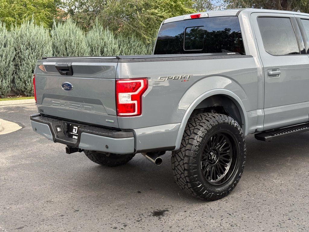 Used 2019 Ford F150 XLT w/ Equipment Group 302A Luxury AWD/4WD image 6
