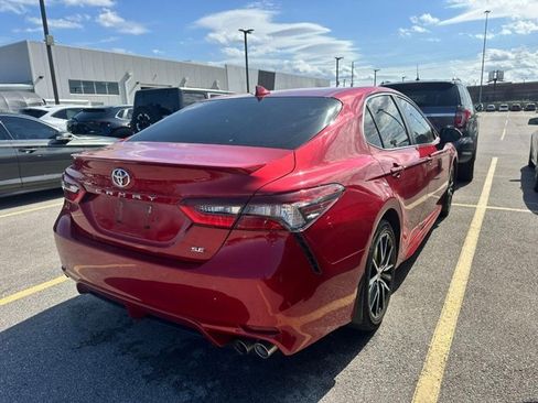 Used 2023 Toyota Camry SE image 13