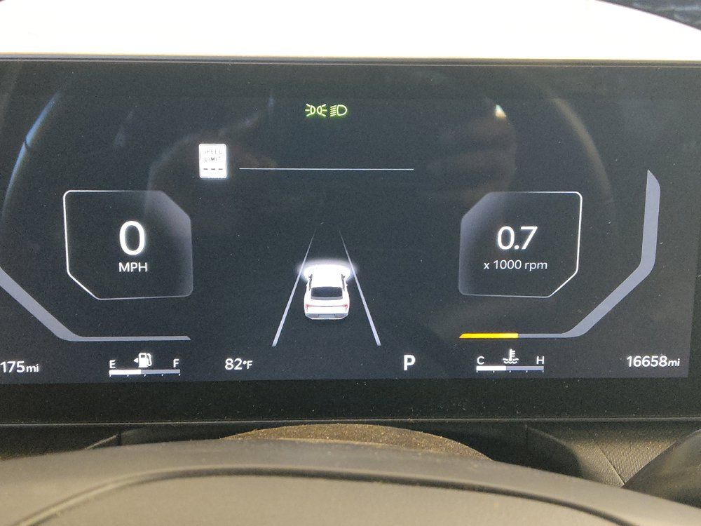 Used 2025 Kia K4 EX FWD image 23