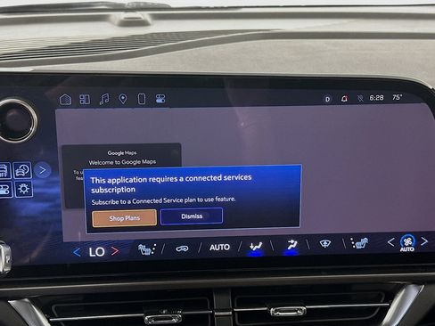 Used 2025 Chevrolet Equinox EV LT w/ Comfort Package image 22