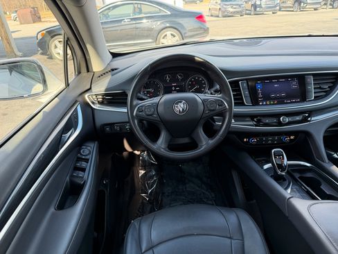 Used 2021 Buick Enclave Essence w/ Sound and Sites Package image 16