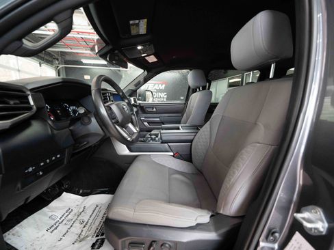 Used 2025 Toyota Tundra SR5 image 9