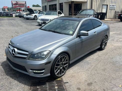 Used 2013 Mercedes-Benz C 250 Coupe image 9