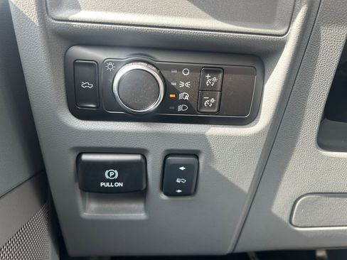 New 2025 Ford F150 Lightning Flash AWD/4WD image 21