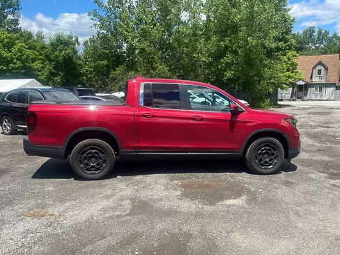 Used 2025 Honda Ridgeline RTL+ image 8