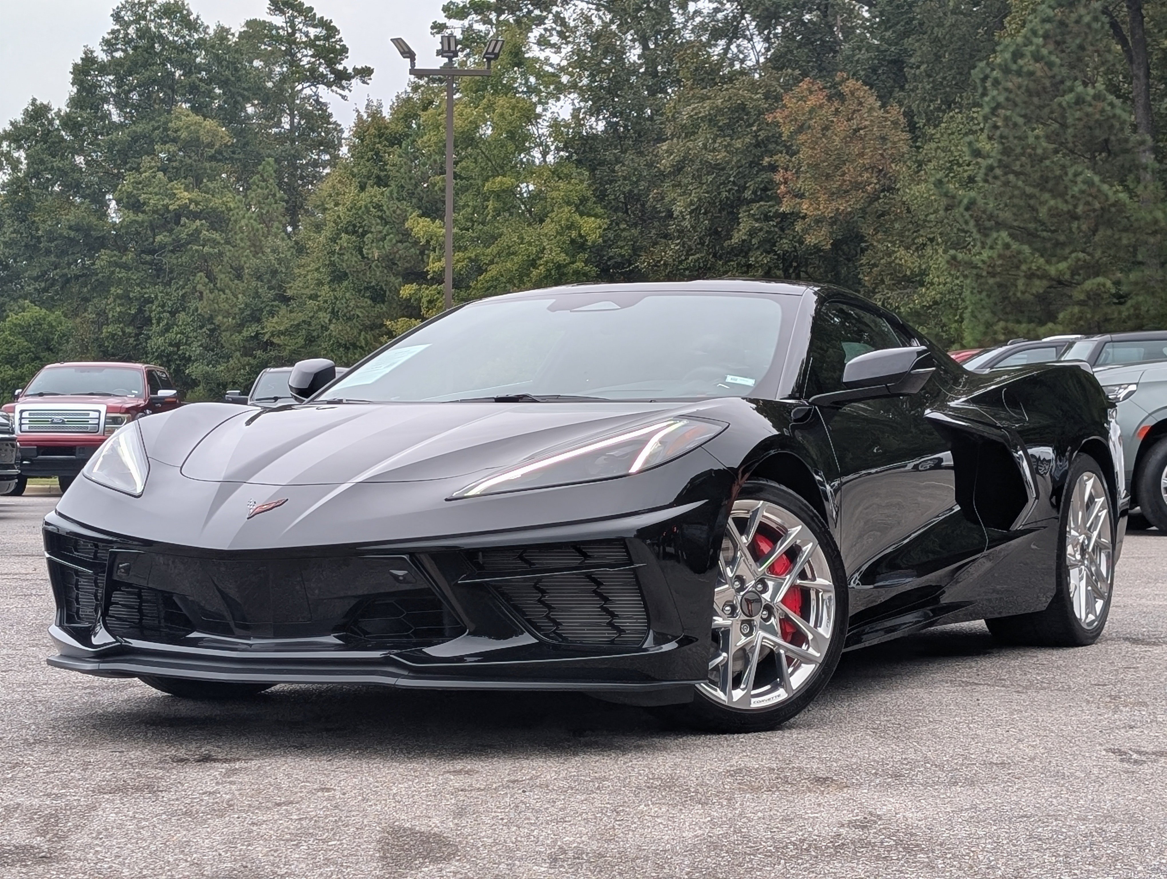 Used 2024 Chevrolet Corvette Stingray Preferred Cpe w/ Z51 Performance Package RWD image 4