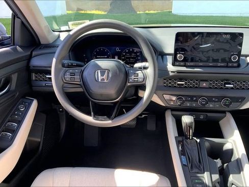 Used 2024 Honda Accord EX image 5
