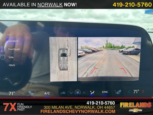 New 2025 Chevrolet Traverse LT w/ Driver Confidence Package image 26