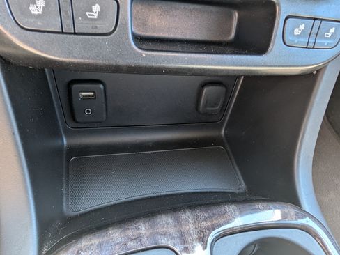 Used 2016 GMC Canyon SLT AWD/4WD image 31