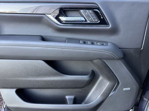 Used 2026 GMC Yukon XL Elevation w/ Elevation Premium Package image 14