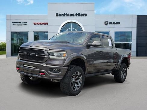 Used 2023 RAM 1500 Big Horn AWD/4WD image 3