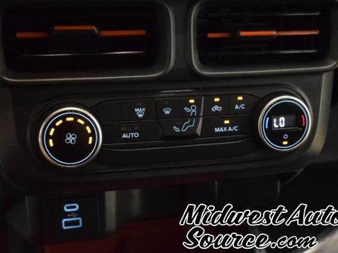 Used 2022 Ford Maverick XLT FWD image 23