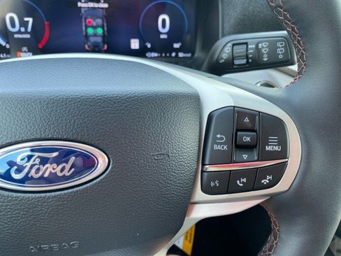 New 2026 Ford Explorer Active w/ Active Comfort Package AWD/4WD image 14