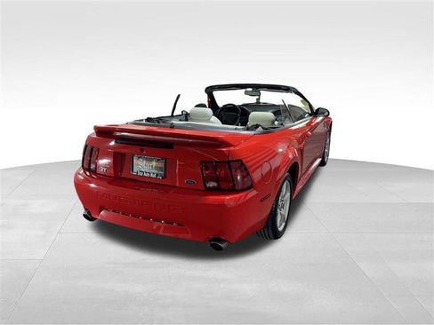 Used 2000 Ford Mustang GT RWD image 9