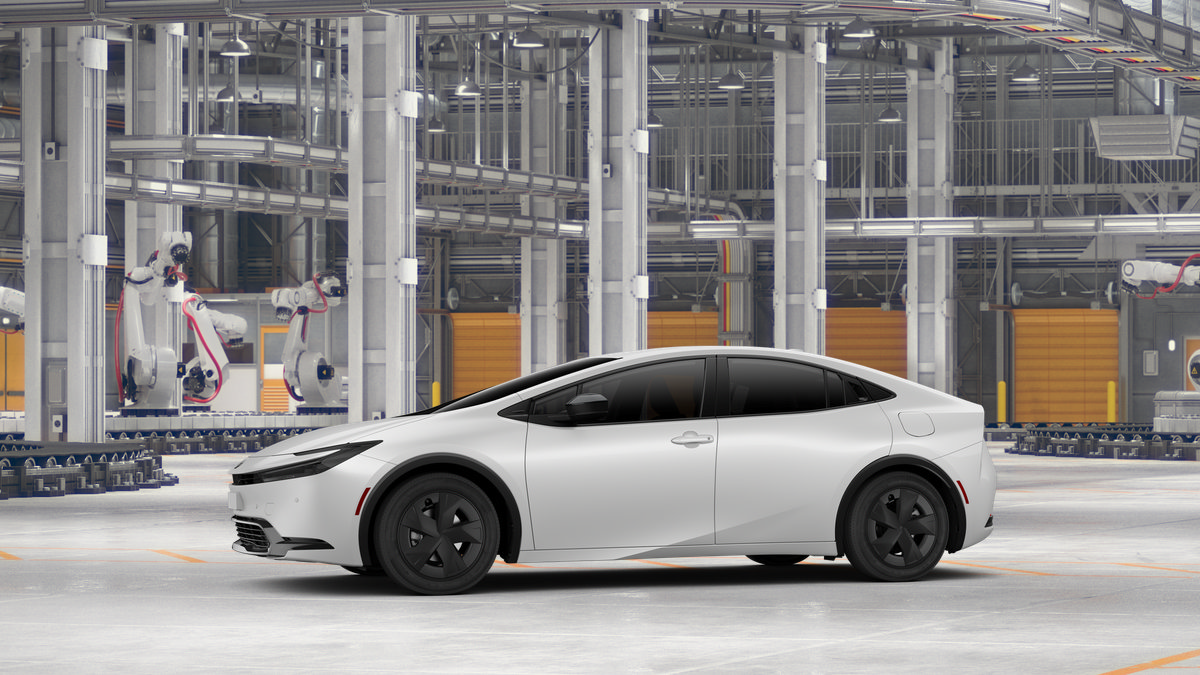New 2027 Toyota Prius LE FWD image 5