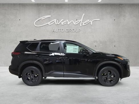 New 2026 Nissan Rogue SV FWD image 17